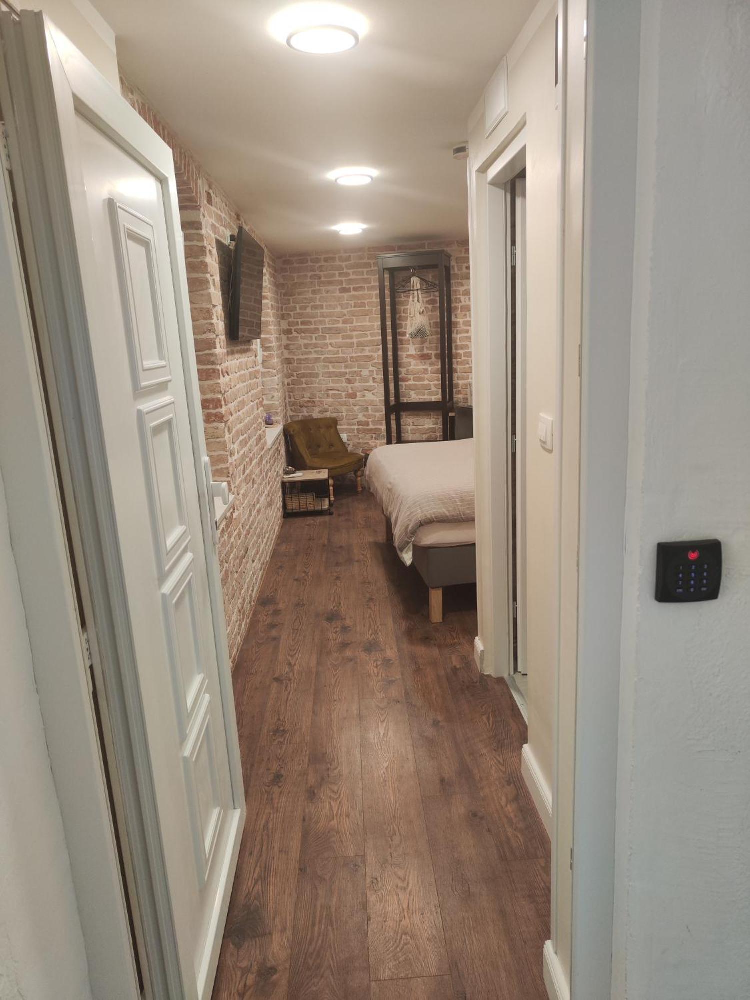 Luxury And Authentic In Old Town Gasthuis Split