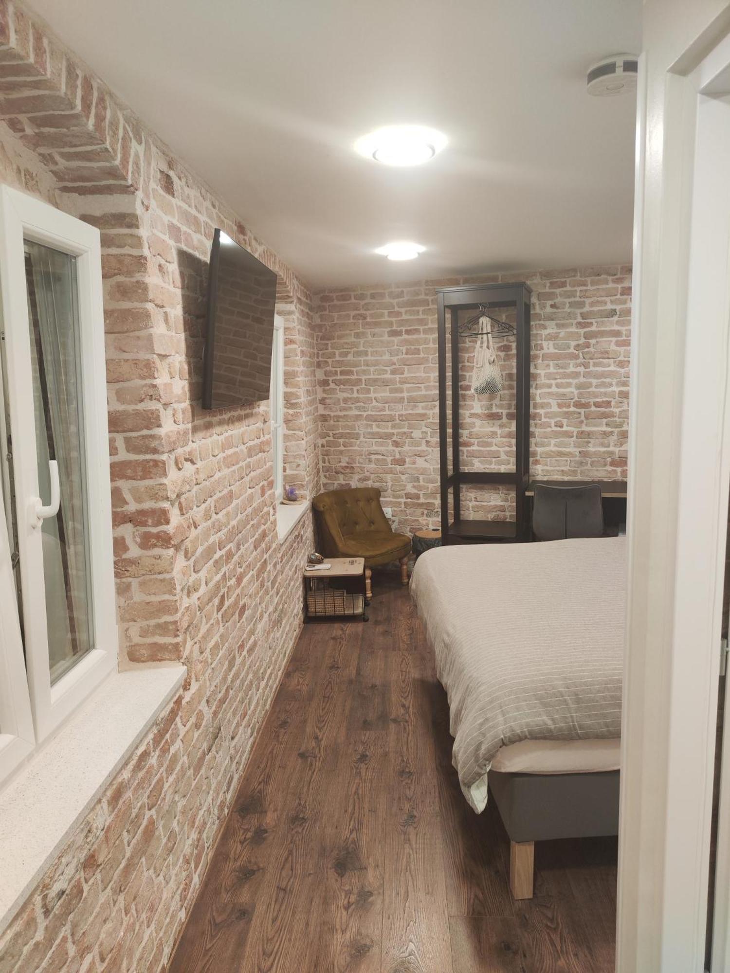 Gasthuis Luxury And Authentic In Old Town 3*